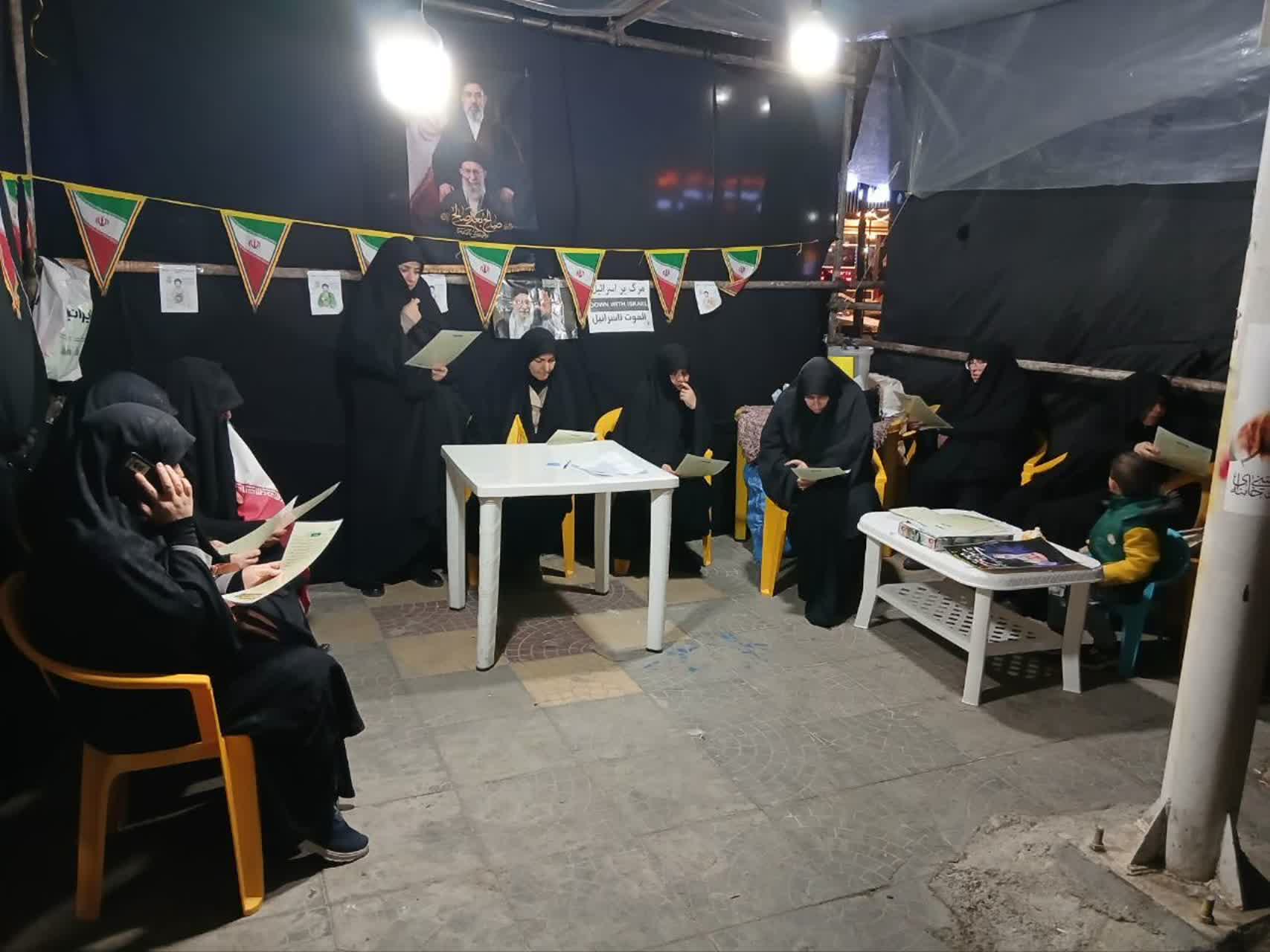 موکب حوزه علمیه محدثه بروجرد؛ محور خدمترسانی و ترویج فرهنگ دینی در تجمعات