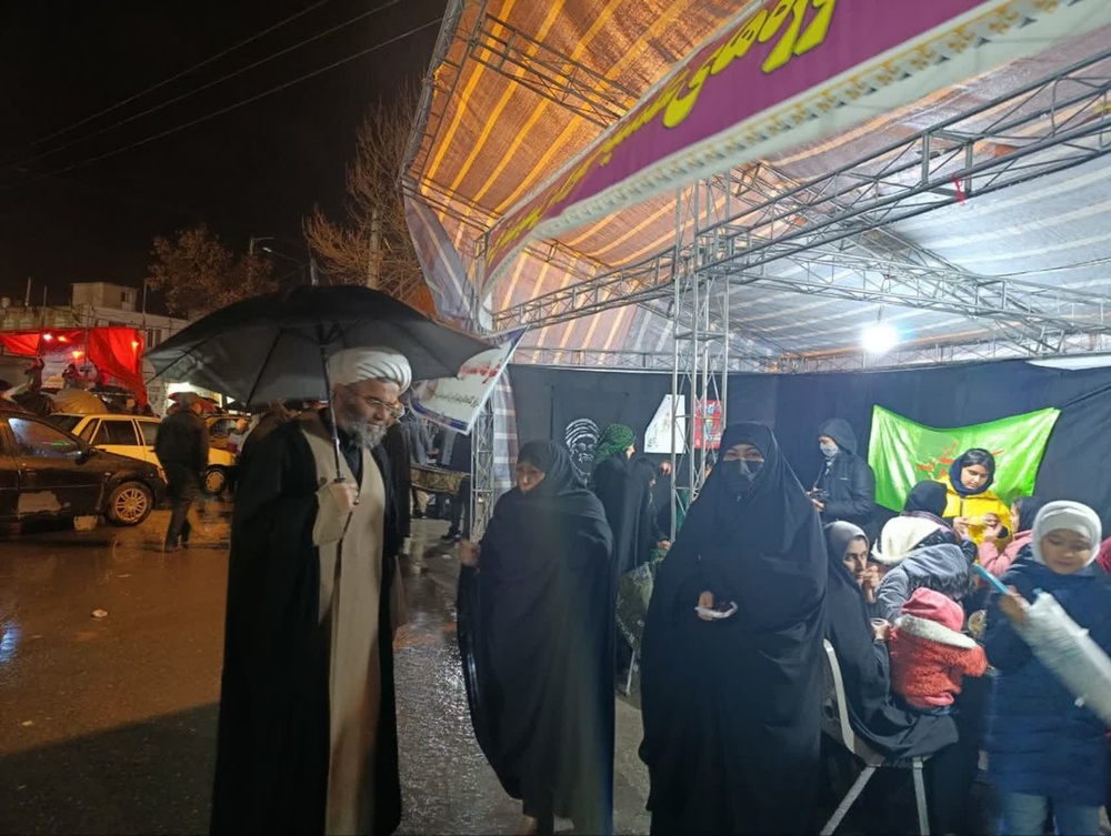 بازدید مدیر حوزههای علمیه خواهران استان کردستان از موکب شهرستان قروه