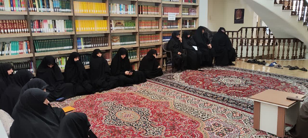 مراسم اربعین رهبر شهید مدرسه علمیه تخصصی رکن الهدی کرمان