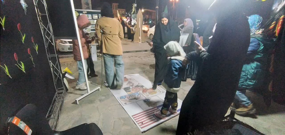 بازی لی‌لی با طرح «ستمگران زمانه»