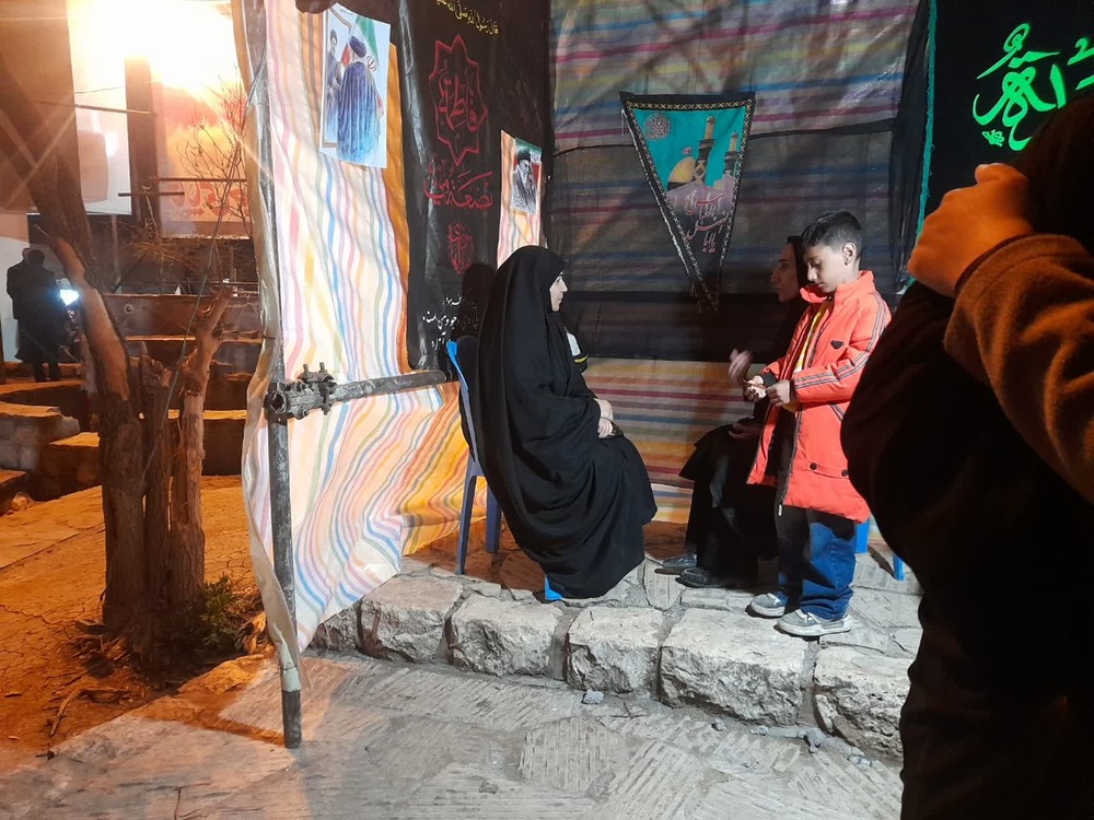 ارائه مشاوره در موکب حوزه ریحانه‌الرسول نورآباد