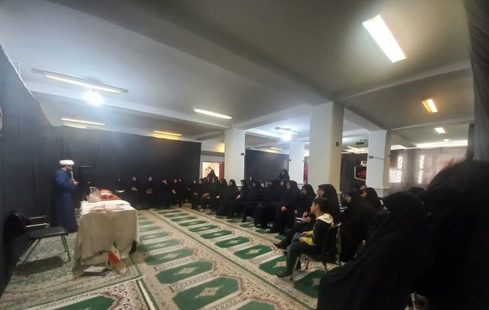 دوره تخصصی آموزش تغسیل و تکفین در مدارس علمیه خواهران لرستان