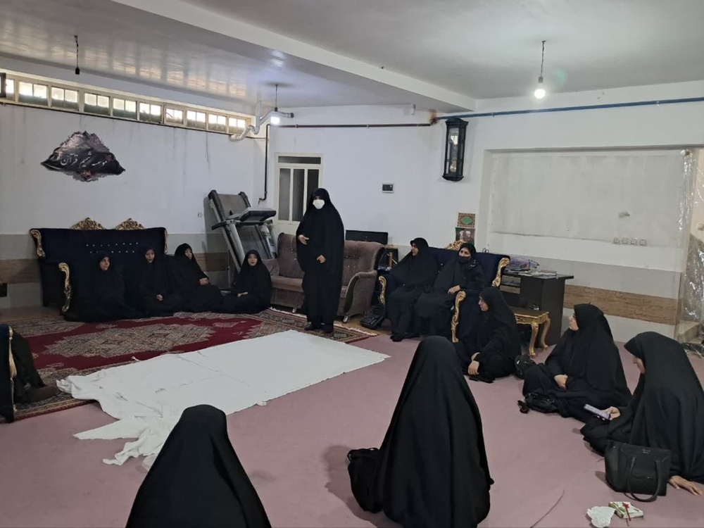 دوره تخصصی آموزش تغسیل و تکفین در مدارس علمیه خواهران لرستان