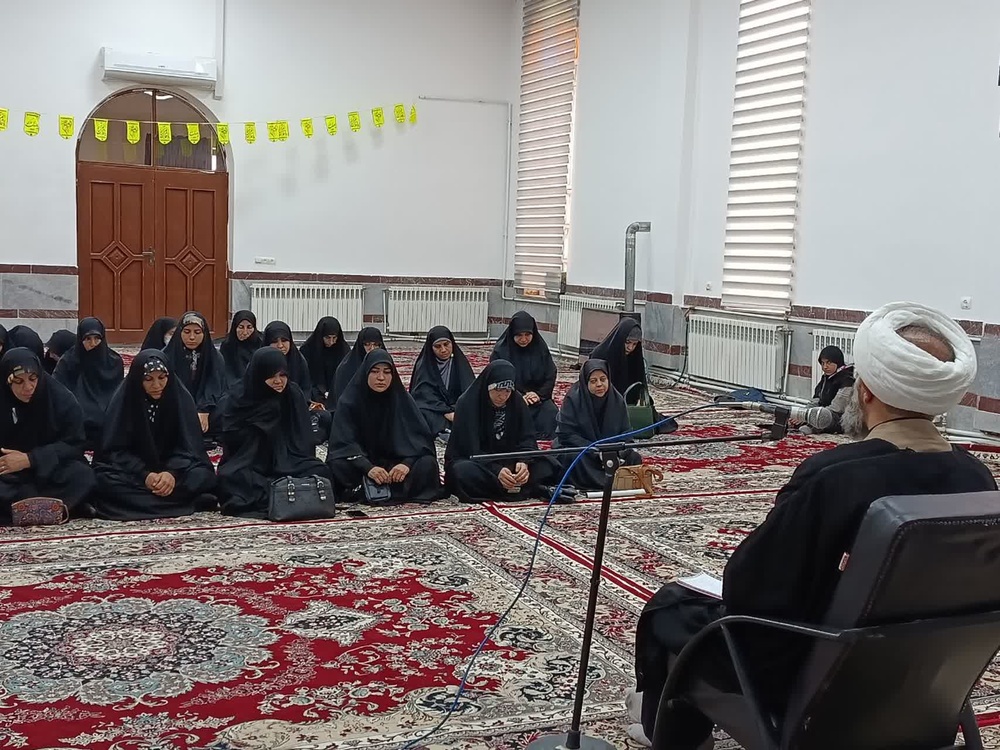 جلسه مدیر حوزههای علمیه خواهران کردستان با خادمین موکب ایران قوی بیجار سربلند؛ تاکید بر اقتدار ملی و بصیرت مردمی