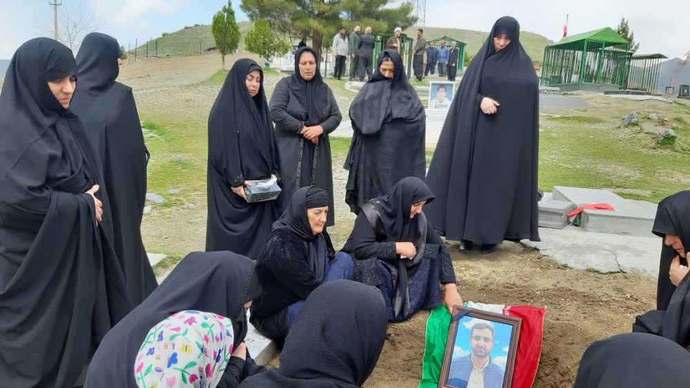 دیدار با خانواده شهید حجت الاسلام سخاوتی از شهدای جنگ رمضان