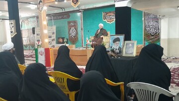 برگزاری مراسم اربعین رهبر شهید انقلاب و شهید محسن زارع در مدرسه علمیه حضرت زینب کبری(س)یزد