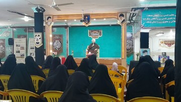 برگزاری مراسم اربعین رهبر شهید انقلاب و شهید محسن زارع در مدرسه علمیه حضرت زینب کبری(س)یزد