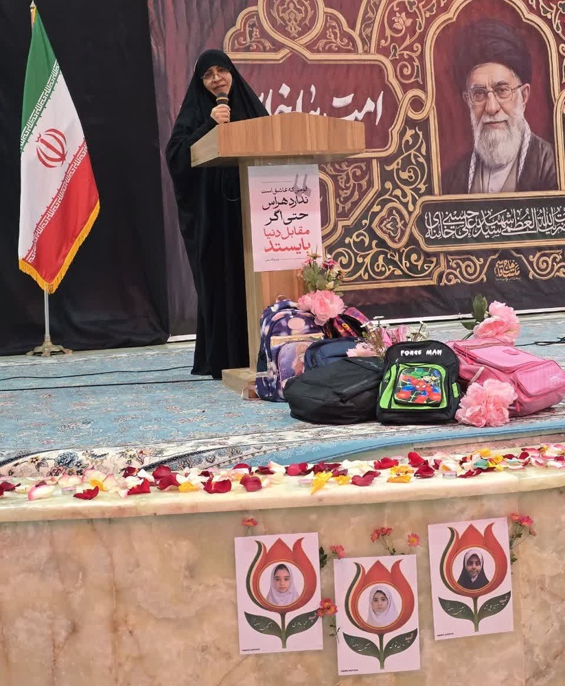 خانواده‌های شمالِ خلیج فارس با تربیت نسل‌های مؤمن و مقاوم، پیام های دینی خود را به جهان منتقل می کنند