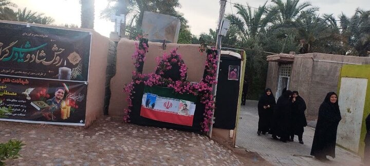 دیدار با خانواده شهید کوزه ای از شهدای جنگ رمضان در شهداد