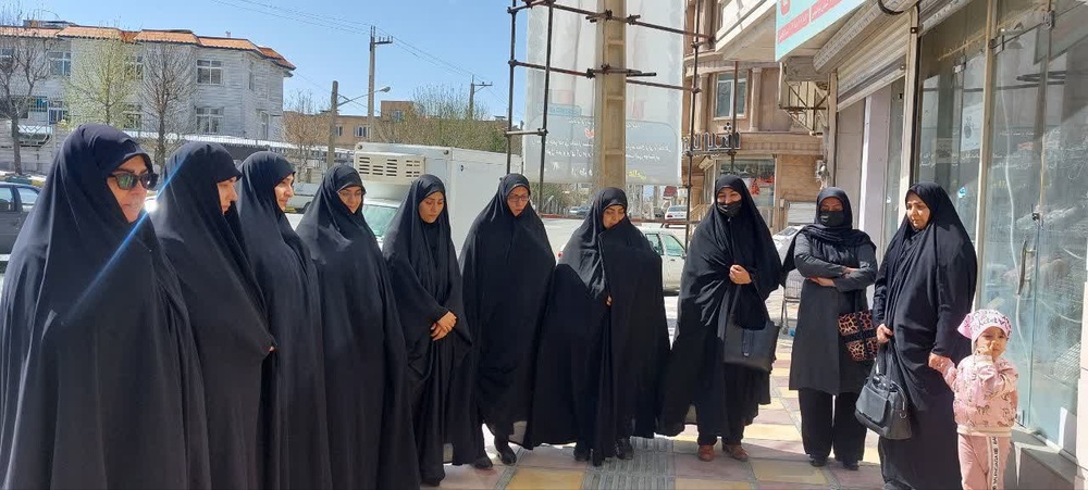 دیدار با خانواده شهید فرزاد ویسی در کامیاران