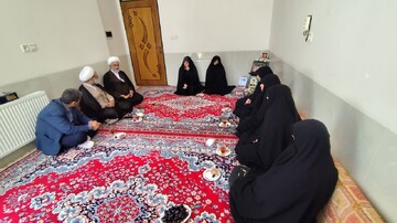 تجدید میثاق مدیر حوزه علمیه خواهران یزد با آرمان‌های شهید جاوید «حاج مصطفی عارف»