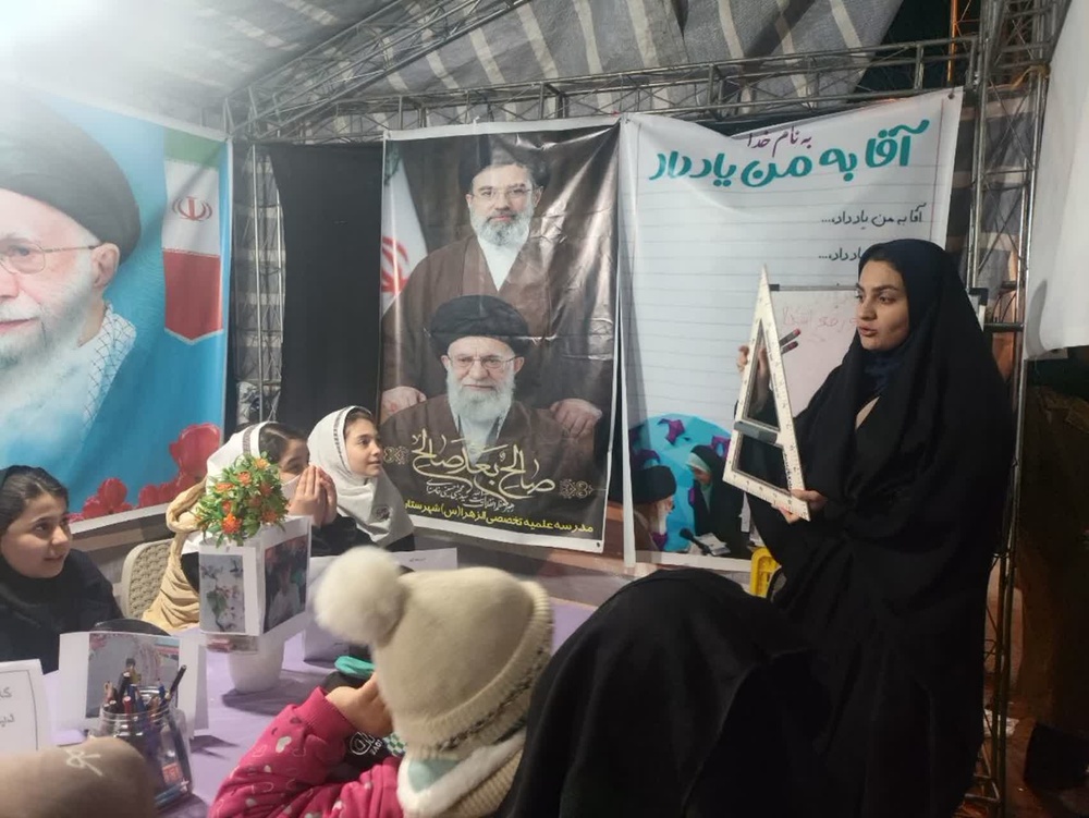 برگزاری رویدادهای فرهنگی و ارزشی در موکب قرارگاه الزهرا (س) قروه؛ از بازی و آموزش تا انتقال آموزههای ایثار و مقاومت