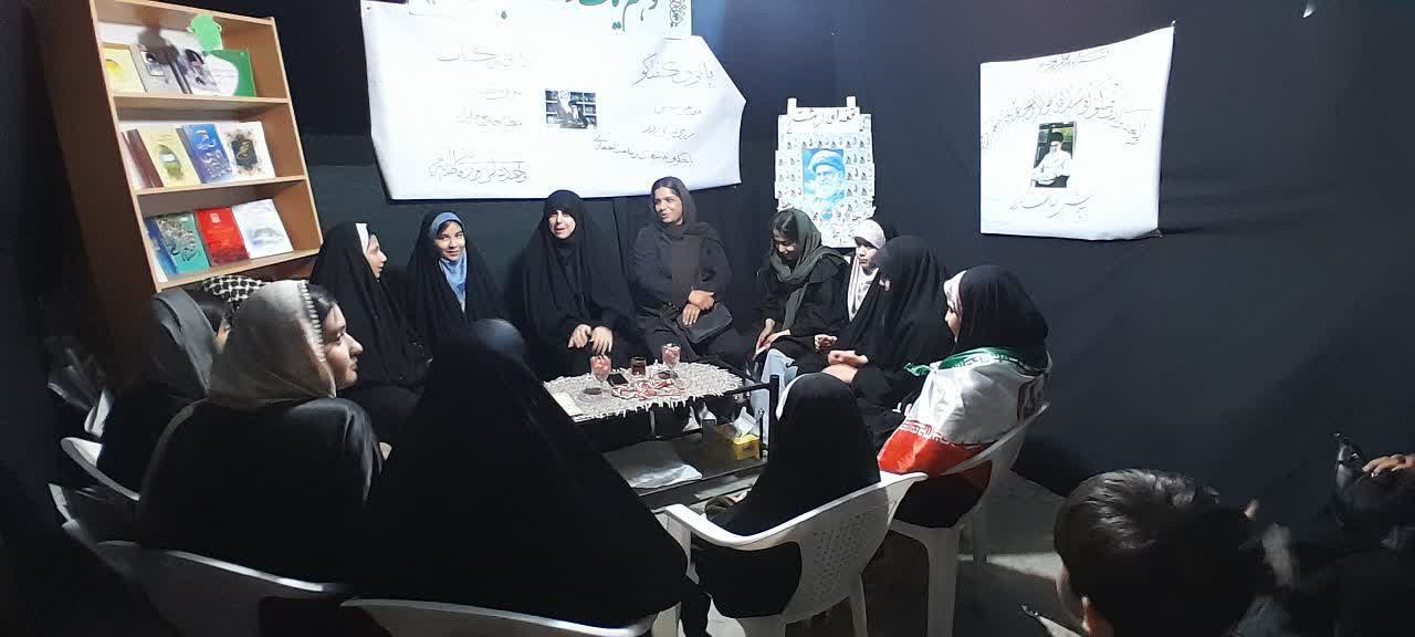 استمرار فعالیتهای جهادی مدارس علمیه خواهران لرستان در در هفته هفتم جنگ تحمیلی سوم