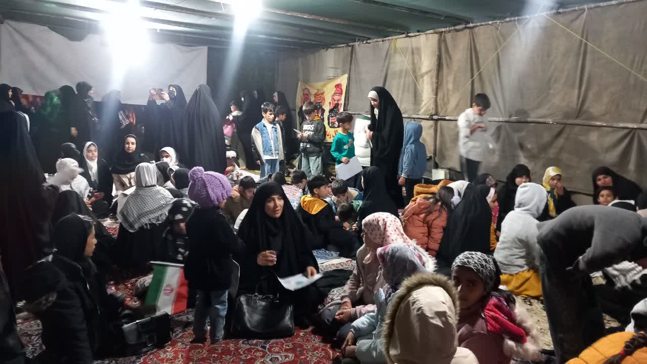 استمرار فعالیتهای جهادی مدارس علمیه خواهران لرستان در در هفته هفتم جنگ تحمیلی سوم