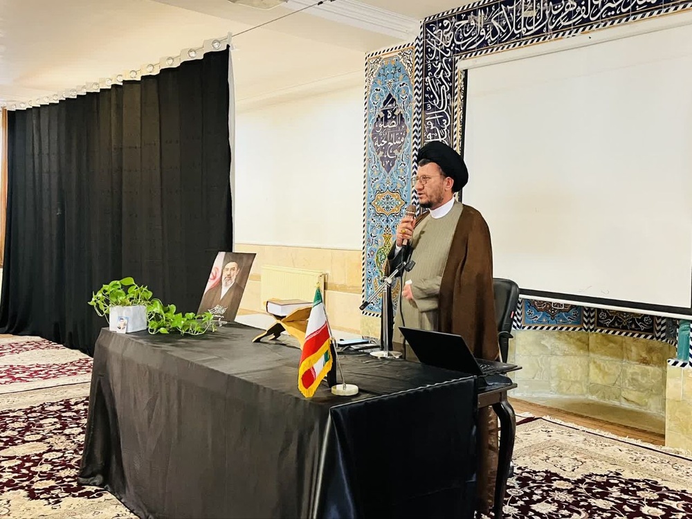 دیدار مدیر حوزه‌های علمیه خواهران کشور با اساتید و طلاب مدرسه علمیه فاطمیه یاسوج