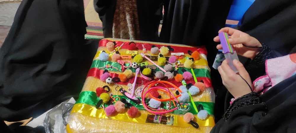 استمرار فعالیت‌های جهادی طلاب و کادر مدارس علمیه خواهران لرستان در در هفته هفتم جنگ تحمیلی سوم