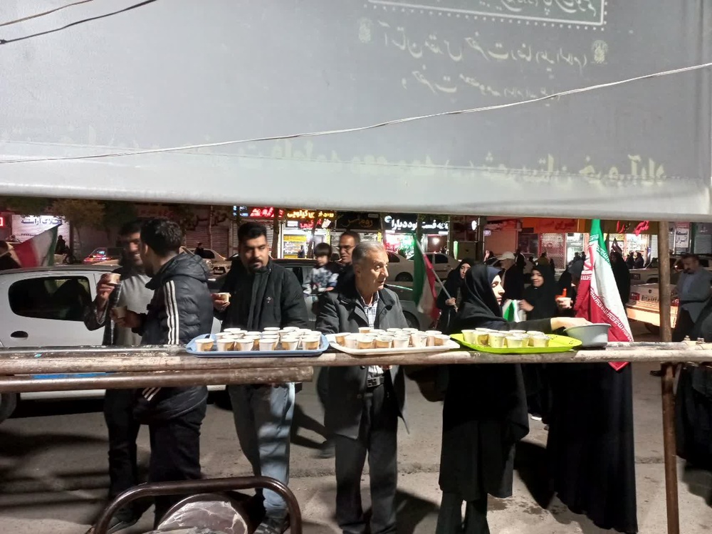 استمرار فعالیت‌های جهادی مدارس علمیه خواهران لرستان در در هفته هفتم جنگ تحمیلی سوم