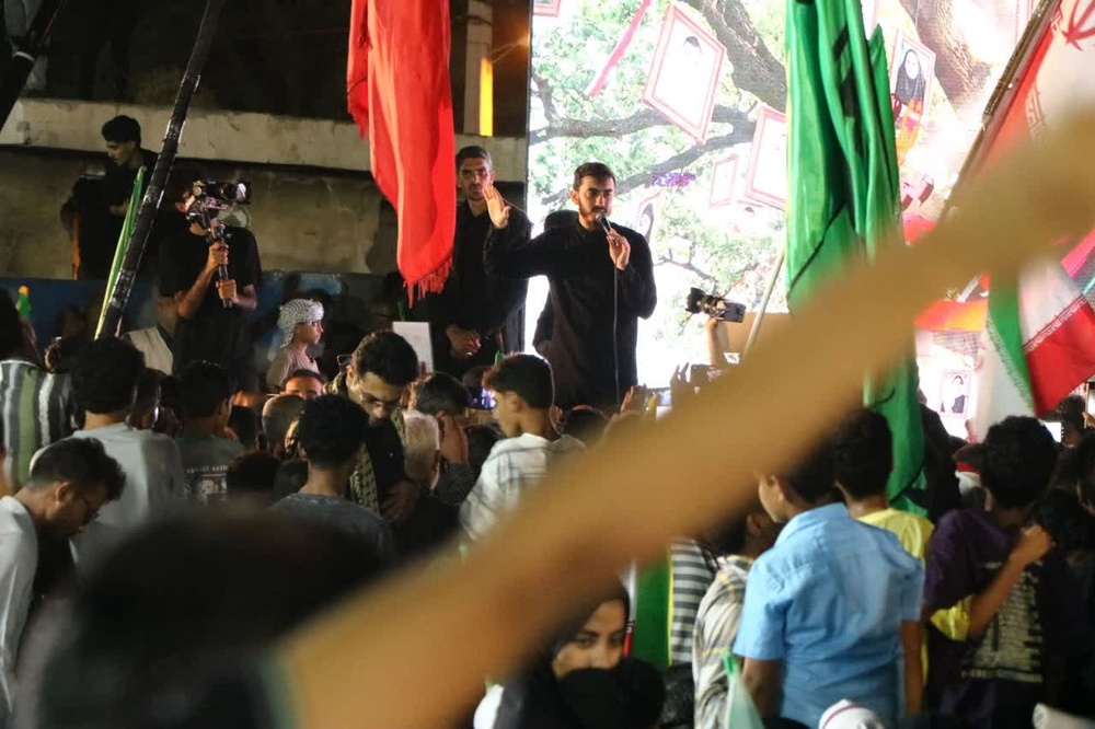 مراسم چهلم شهدای مدرسه شجره طیبه میناب برگزار شد