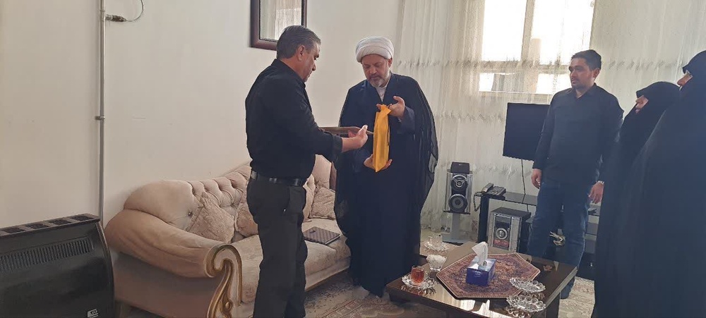 دیدار با خانواده شهدا جنگ رمضان