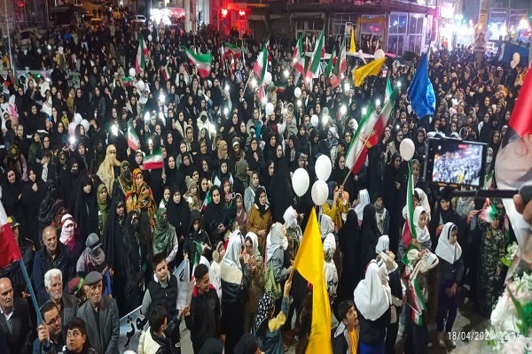 زنان مسلمانِ تاریخ‌ساز الگوی جامعه امروز هستند