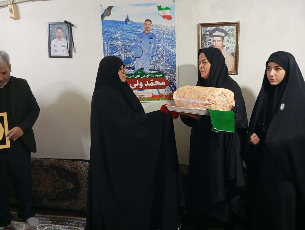 ملت ایران با حضور حماسی در سنگر خیابان وحدت و اقتدار خود را به جهانیان نشان دادند+عکس