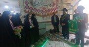 استقبال پرشور بانوان بیجاری از پرچم حرم حضرت معصومه (س) در مدرسه علمیه فاطمه الزهرا (س)