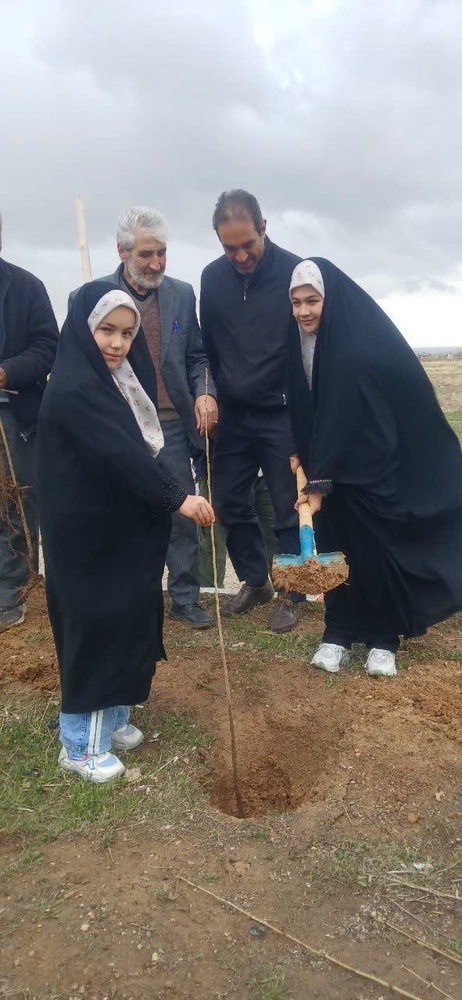 برگزاری پرشور برنامههای فرهنگی و مذهبی به مناسبت ولادت حضرت معصومه (س) و دهه کرامت در سریشآباد