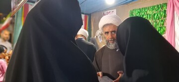 تصاویر/ بازدید مدیر حوزه های علمیه خواهران از موکب خواهران طلبه در کنگان