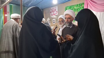 تصاویر/ بازدید مدیر حوزه های علمیه خواهران از موکب خواهران طلبه در کنگان