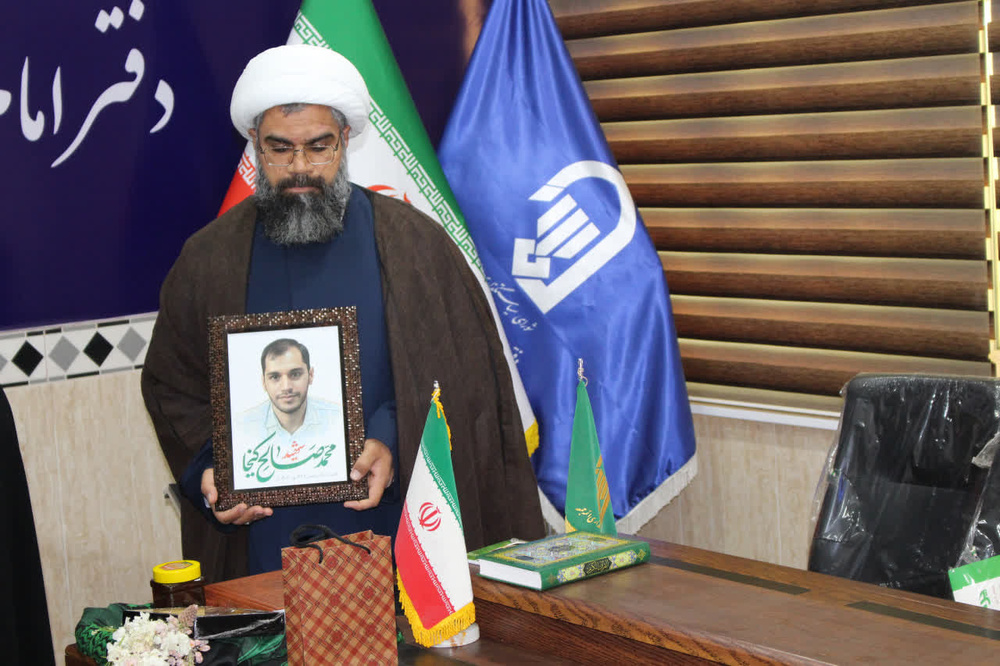 دیدار مدیر حوزه علمیه خواهران هرمزگان با خانواده شهید محمدصالح کیخا