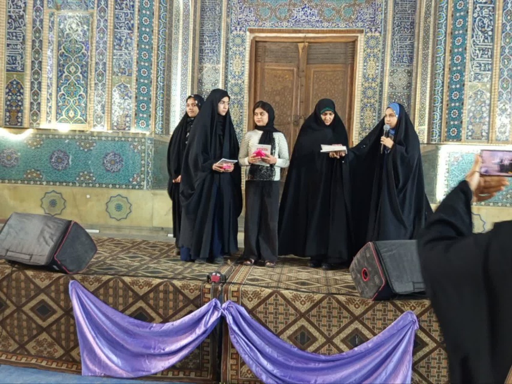 طنین نشاط و معنویت در اجتماع «دختران آفتاب» یزد