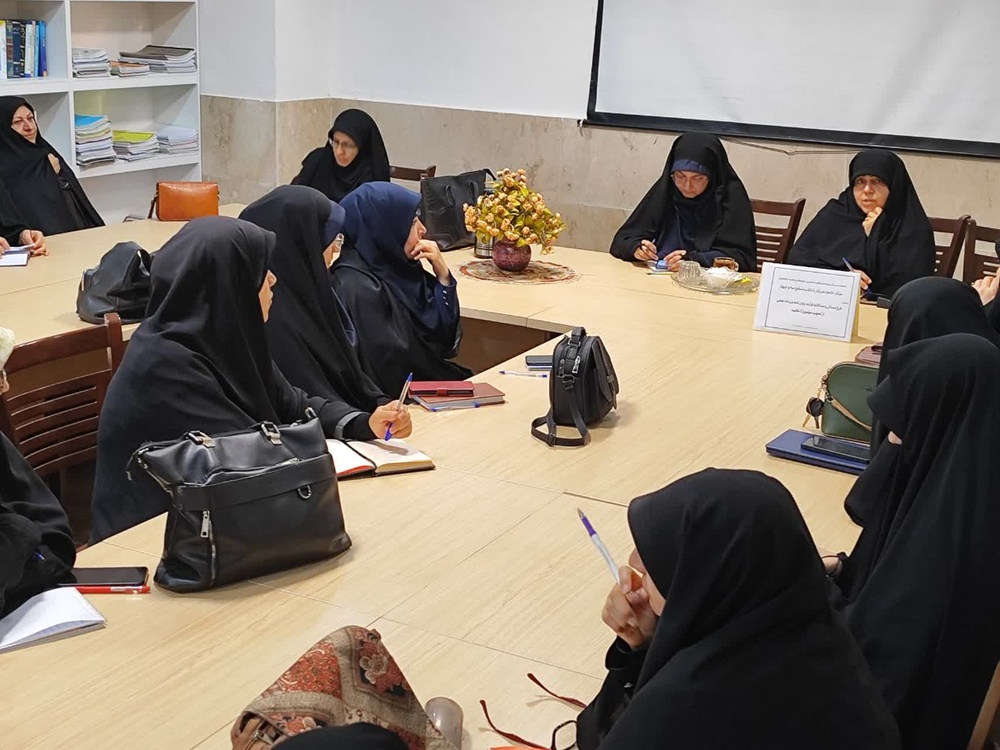 سه آسیب اصلی در پژوهشهای حوزوی/ طرح مسائل و مشکلات فرآیند پایاننامه و رساله علمی از تصویب موضوع تا دفاعیه