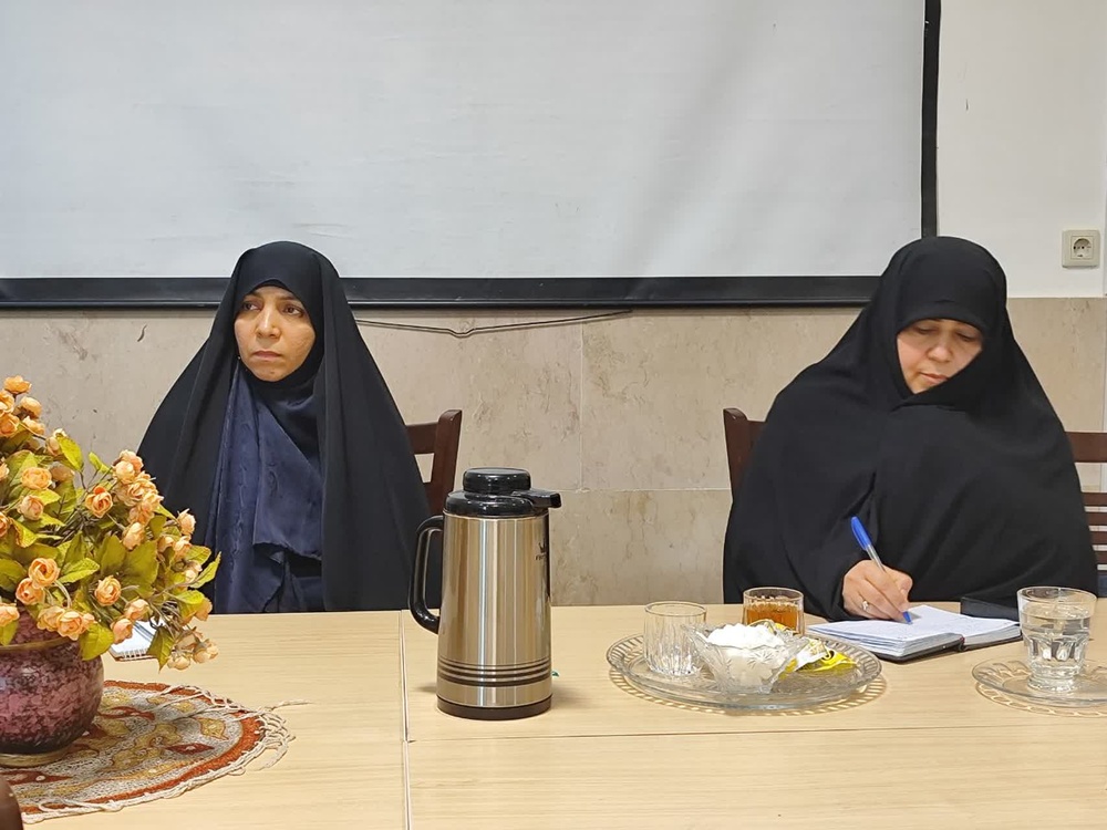 سه آسیب اصلی در پژوهش‌های حوزوی/ طرح مسائل و مشکلات فرآیند پایان‌نامه و رساله علمی از تصویب موضوع تا دفاعیه