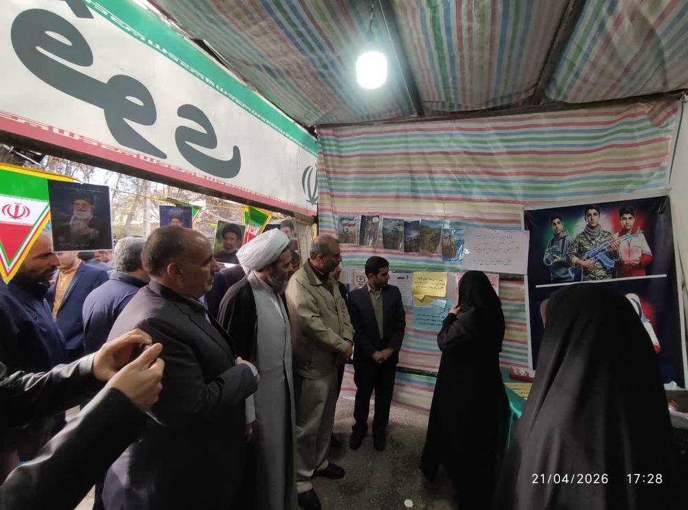 بازدید امام جمعه بیجار و مدیرکل آموزش و پرورش کردستان از موکب ایران قوی بیجار سربلند