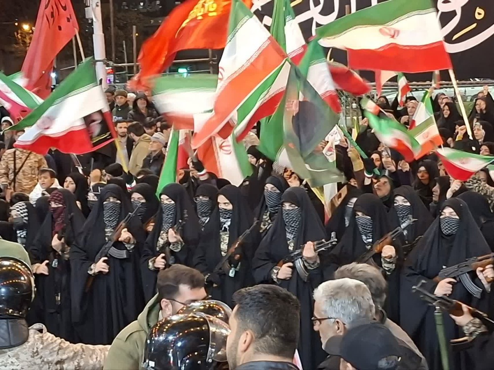 برگزاری شب‌های تاریخ‌ساز در سریش‌آباد