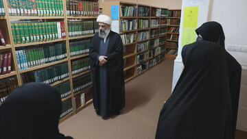 تصاویر/ سفر استانی مدیر حوزه‌های علمیه خواهران به استان بوشهر