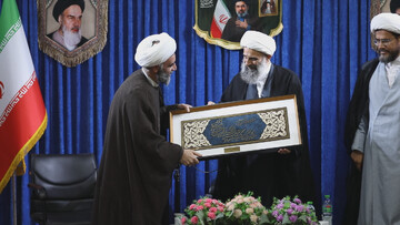 تصاویر/ سفر استانی مدیر حوزه‌های علمیه خواهران به استان بوشهر