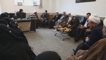 تصاویر/ سفر استانی مدیر حوزه‌های علمیه خواهران به استان بوشهر