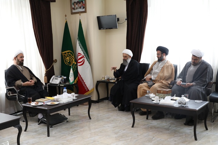 فیلم | دیدار مدیر حوزه‌های علمیه خواهران کشور با تولیت احمدبن موسی شاهچراغ‌ علیه‌السلام