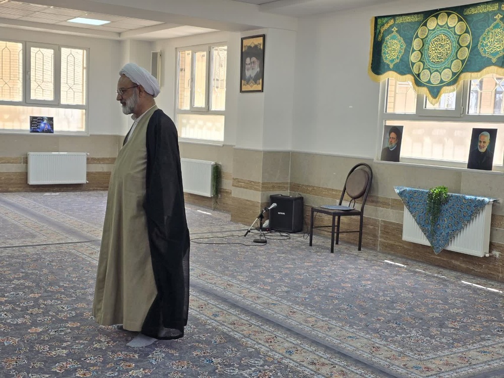 پایش میدانی مدیر حوزه علمیه خواهران استان یزد از مدرسه علمیه ریحانه‌الرسول (س) و  تأکید بر رفع چالش‌های زیرساختی و ارتباطی