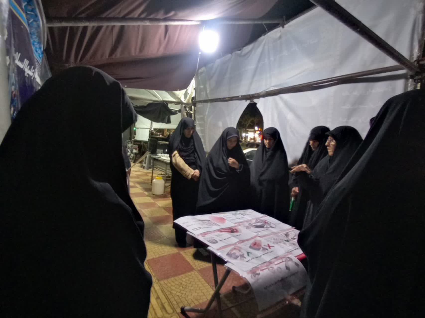 تداوم نهضت خدمت‌رسانی و تبیین مدارس علمیه خواهران لرستان/ نگاهی به فعالیت‌های طلاب در دهه ششم جنگ تحمیلی سوم در مواکب و محافل استانی