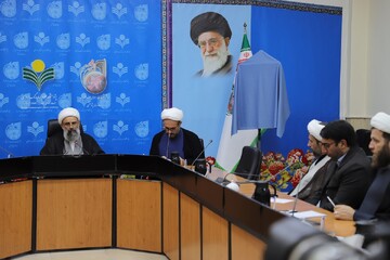 تصاویر/ مراسم رونمایی از پوستر همایش ملی«اخلاق و روان‌شناسی» با سخنرانی حجت‌الاسلام والمسلمین علیزاده