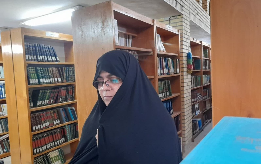 تشریح ضوابط پذیرش و برنامه‌های آموزشی حوزه‌های علمیه خواهران استان هرمزگان در سال ۱۴۰۵