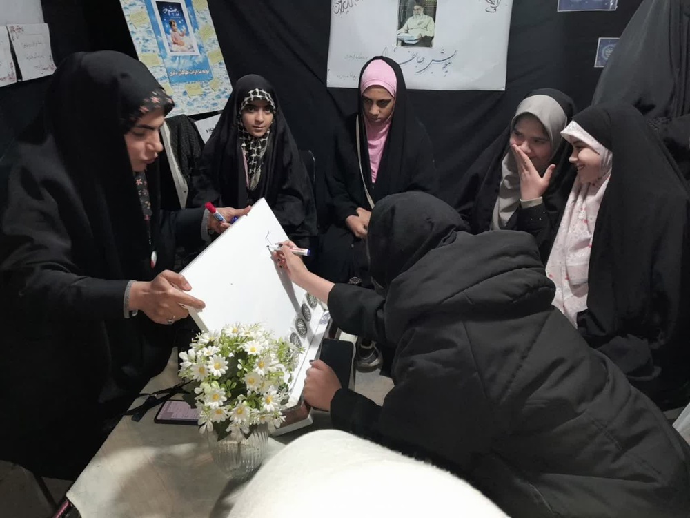 نگاهی به فعالیت‌های طلاب لرستانی در دهه ششم جنگ تحمیلی سوم در مواکب و محافل استانی