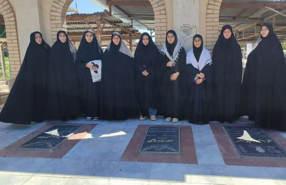 نگاهی به فعالیت‌های طلاب لرستانی در دهه ششم جنگ تحمیلی سوم در مواکب و محافل استانی