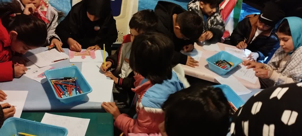 نگاهی به فعالیت‌های طلاب لرستانی در دهه ششم جنگ تحمیلی سوم در مواکب و محافل استانی