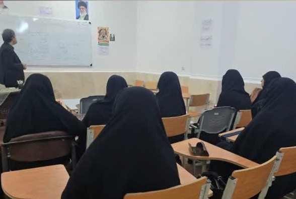 تنشهای منطقهای: ریشههای گفتمانی و پارادایمی در تقابل غرب و ایران