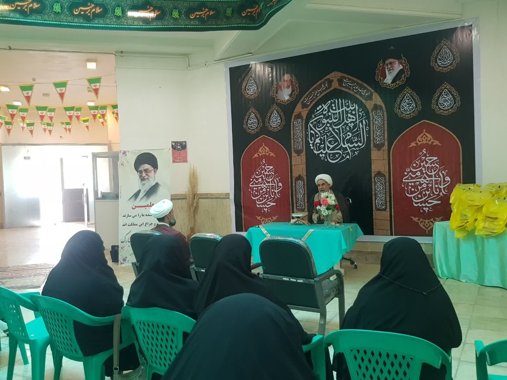 معلم مایه رحمت الهی است