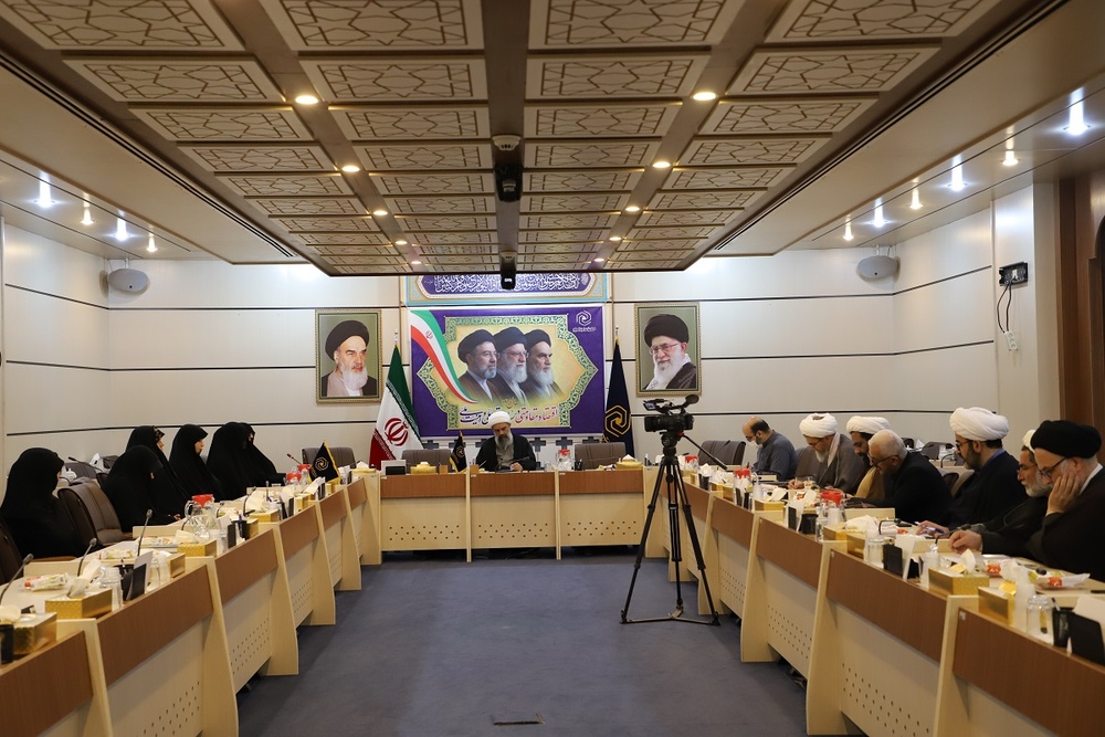 تجربههای اساتید آموزش مجازی باید به «بانک تجارب» منسجم تبدیل شود