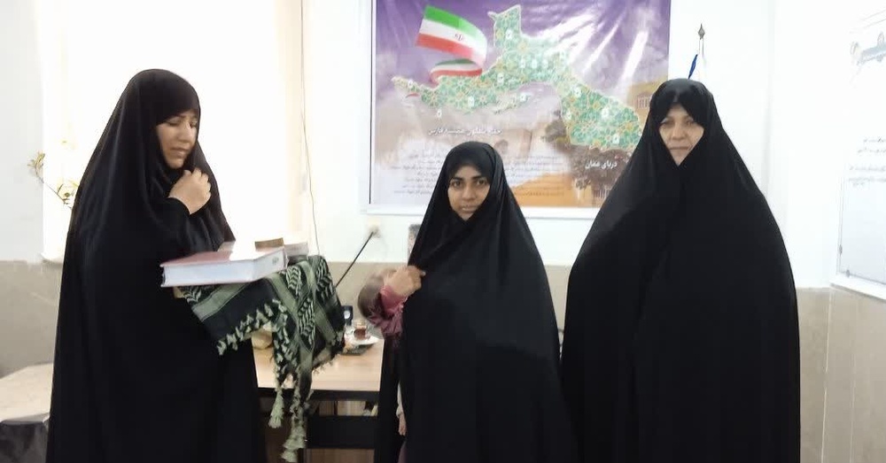 برگزاری کارگاه نویسندگی در مدیریت حوزه علمیه خواهران استان هرمزگان